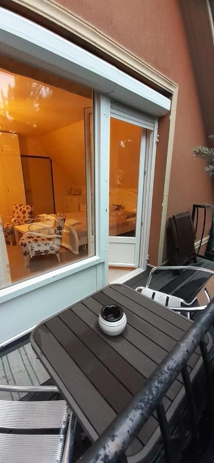 Oazis Apartmanhaz Hajdúszoboszló Eksteriør bilde